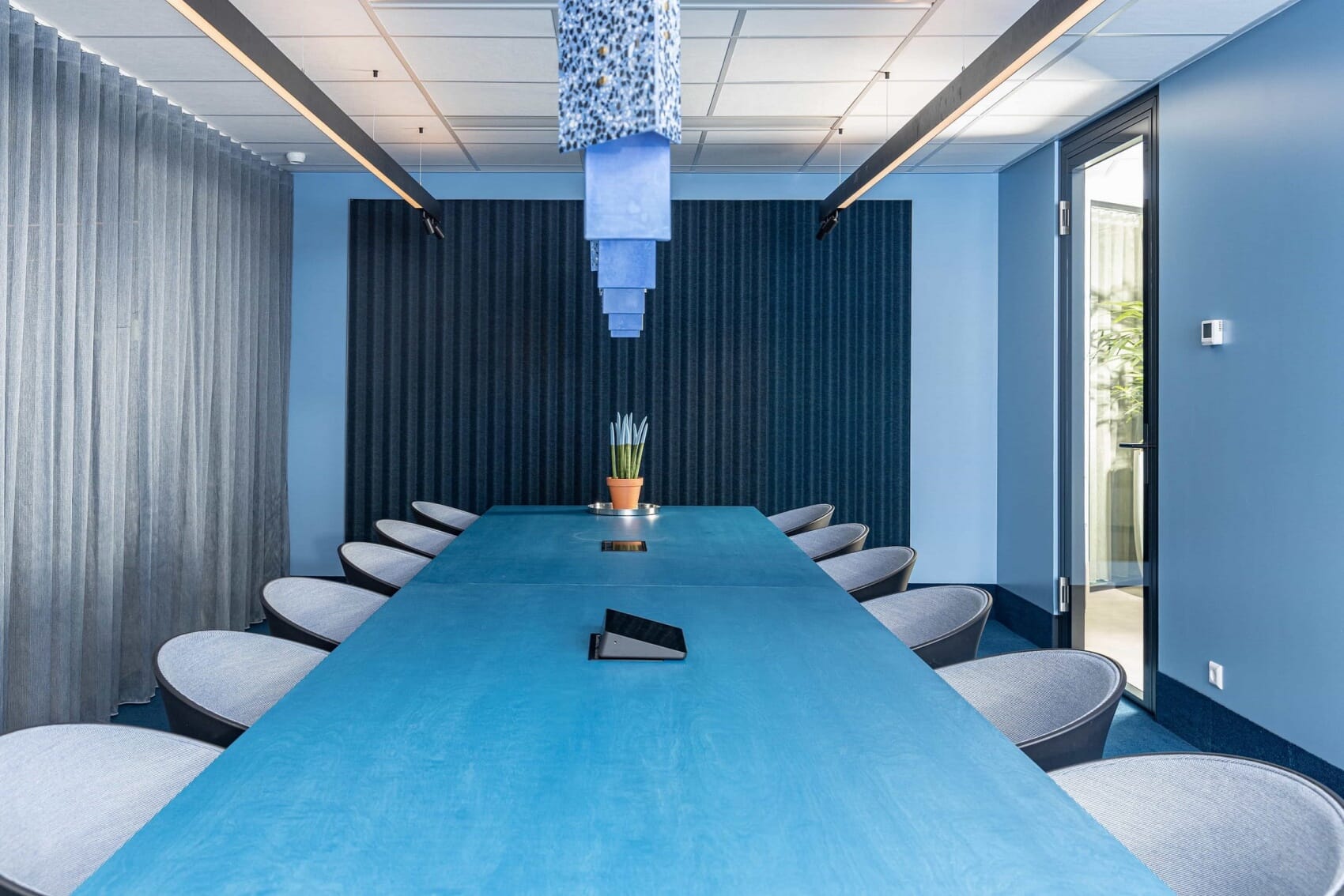 de-vorm-office-ddock-jetbrains-amsterdam-11_1-XL