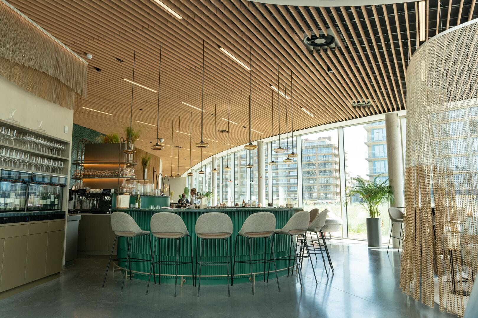 Hunter-Douglas-Wood-Ceiling-2