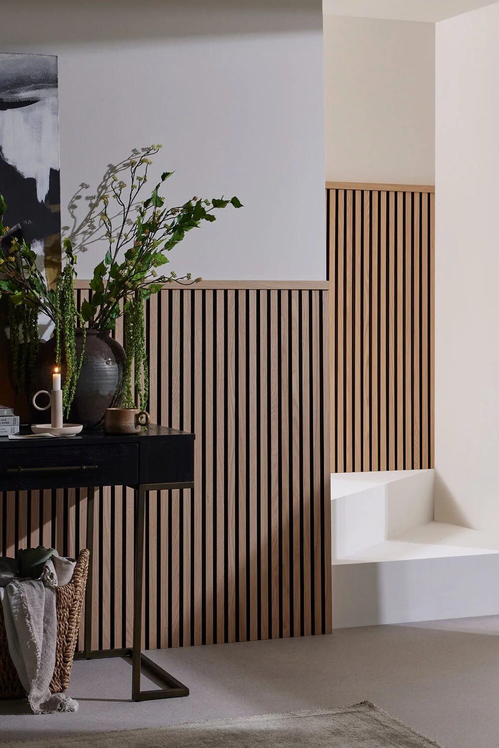 SlatWallMidi_NaturalOakBlackCore_RoomSet-642516