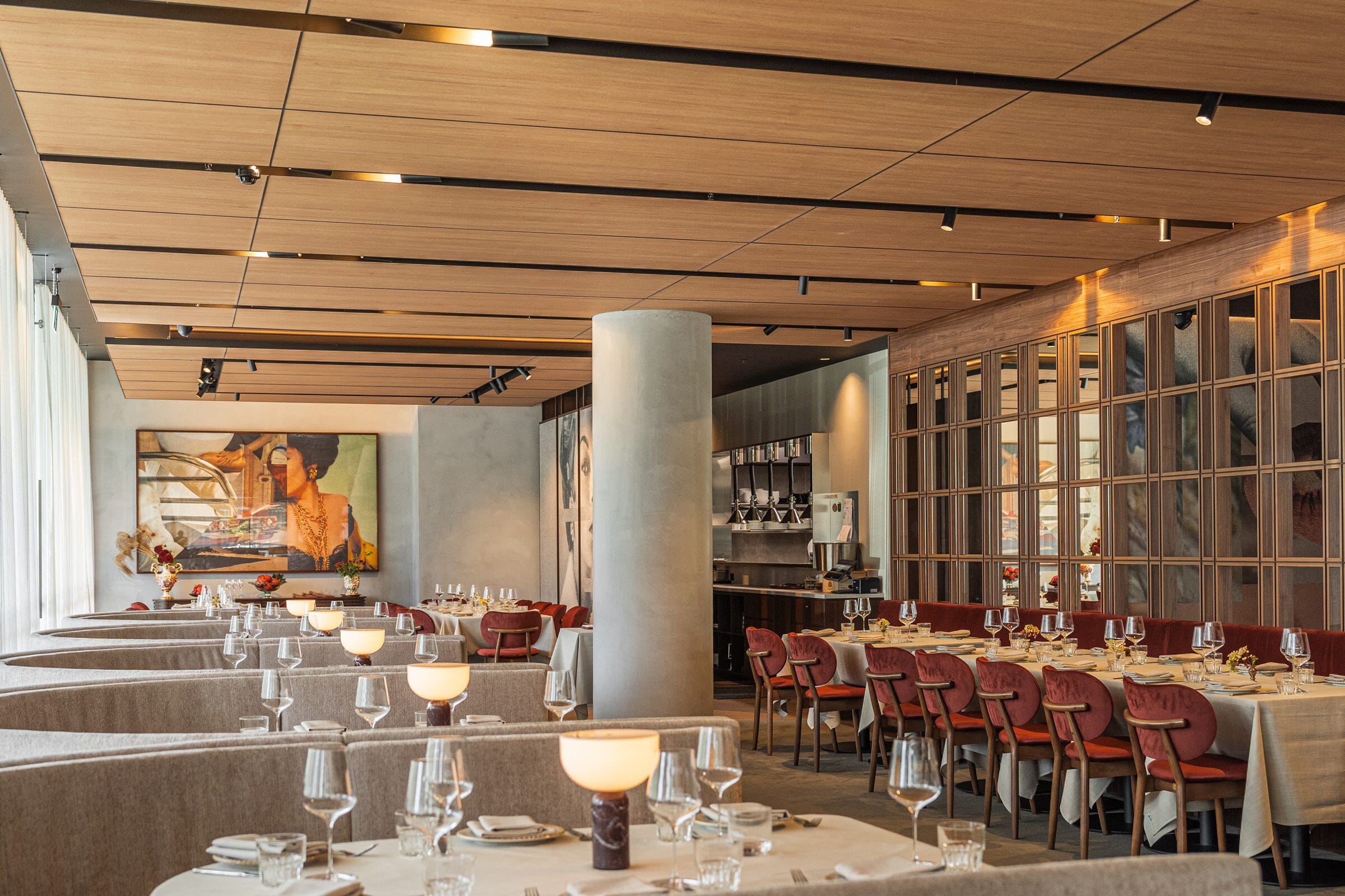Reducing noise in restaurants with timber acoustic ceilings