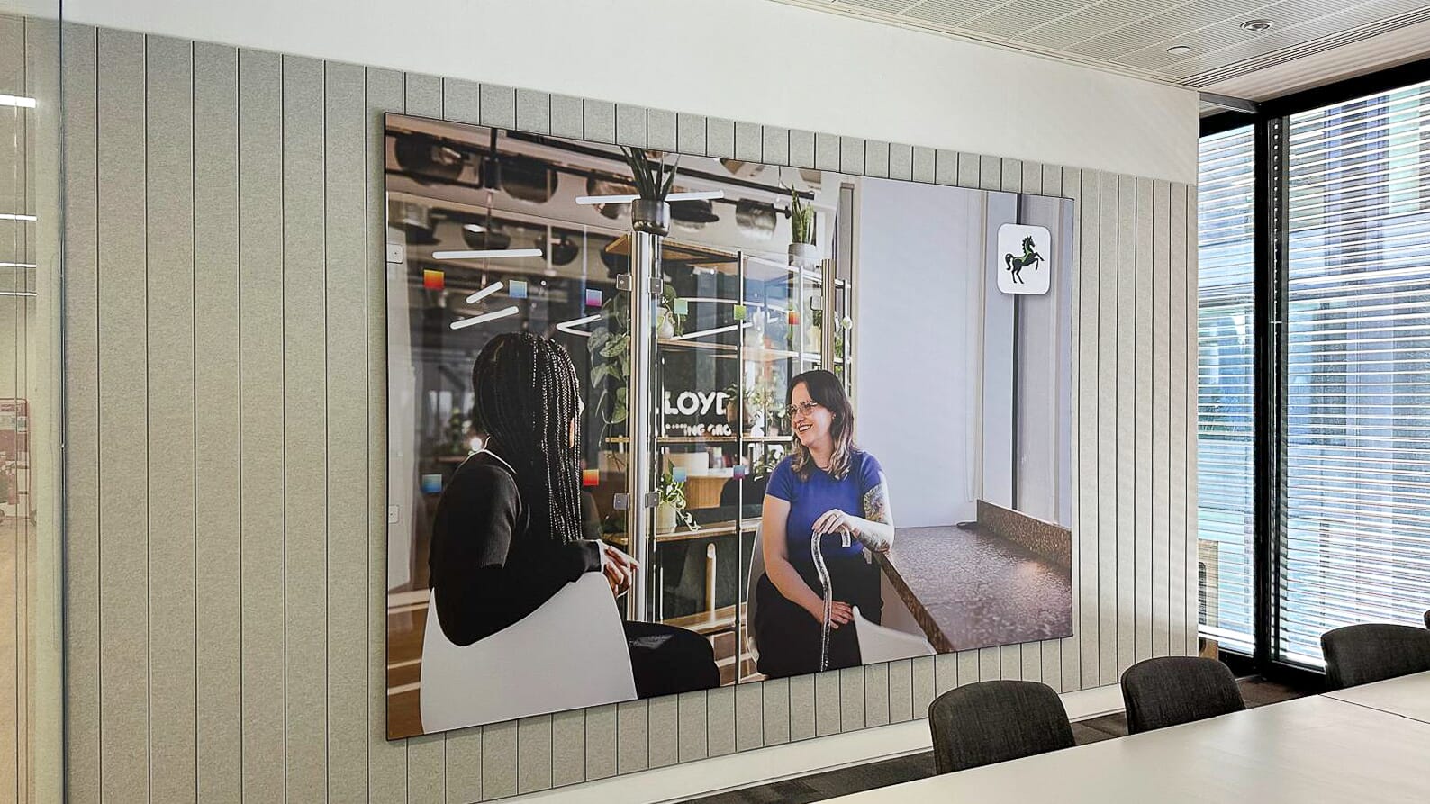 23593 Autex Groove Office (2)