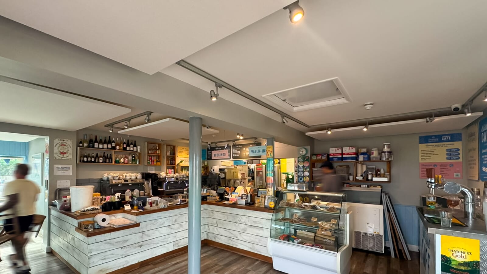 Bluebird-Cafe-Acoustic-Case-Study-4